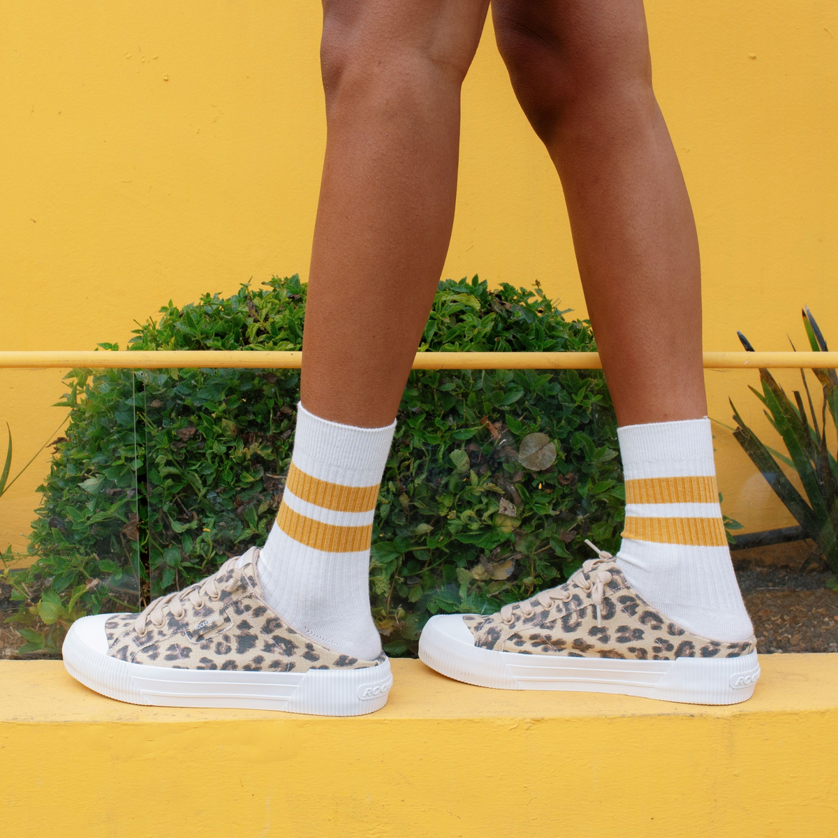 Women's leopard sneaker, playful and comfortable – Rocket Dog Cheery
