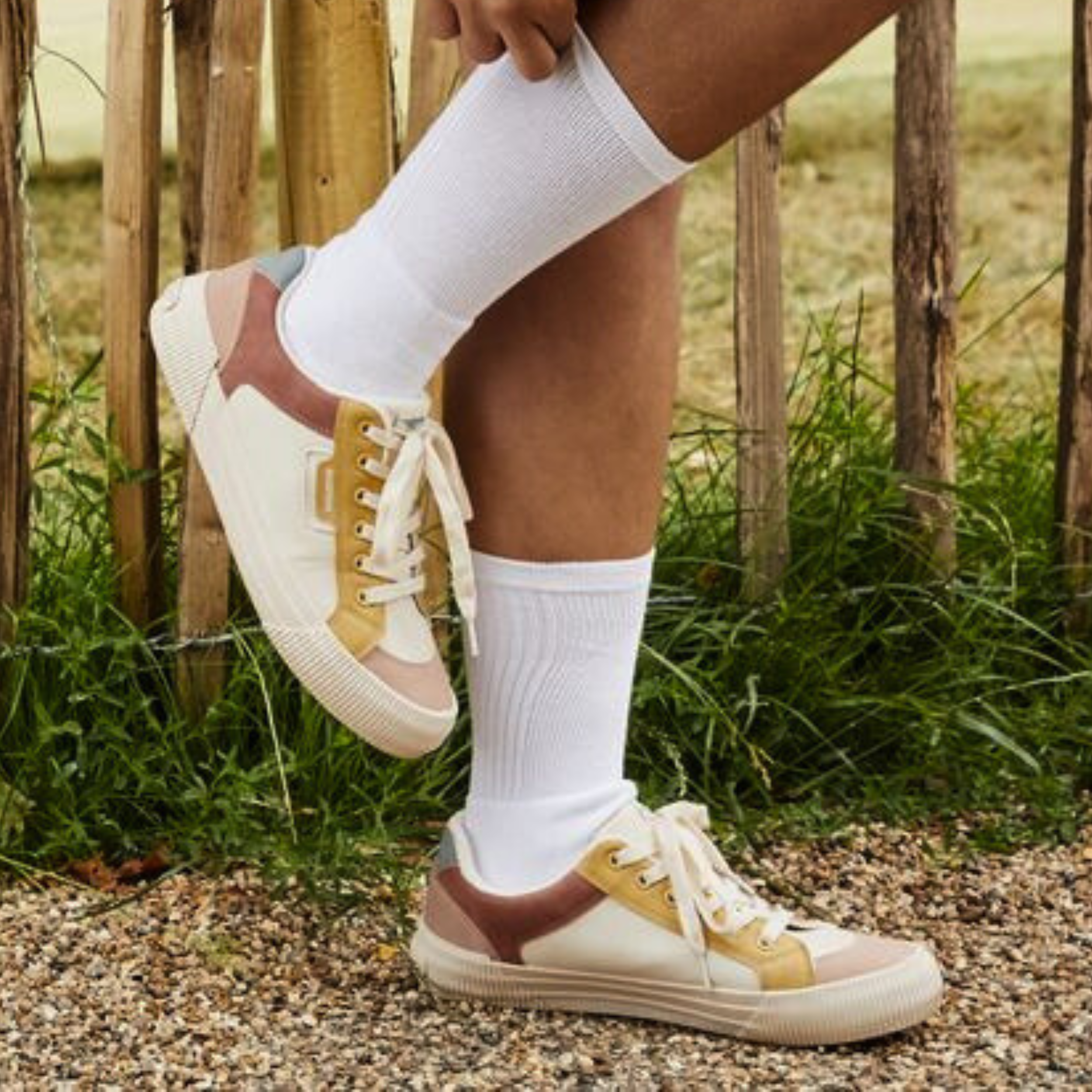 Women's color block sneaker, playful and comfortable – Rocket Dog Cheery