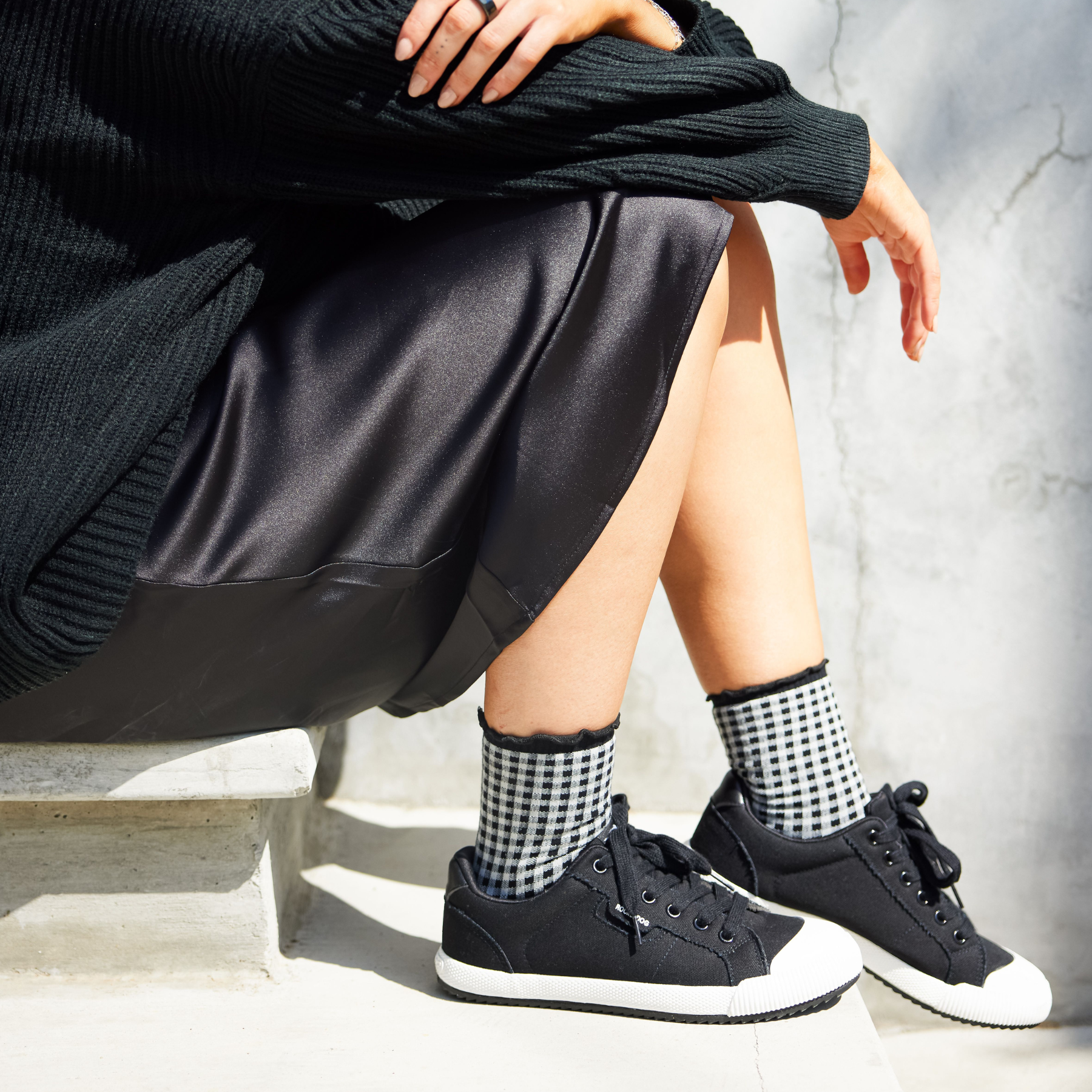 Women's black sneaker, playful and comfortable – Rocket Dog Cheery