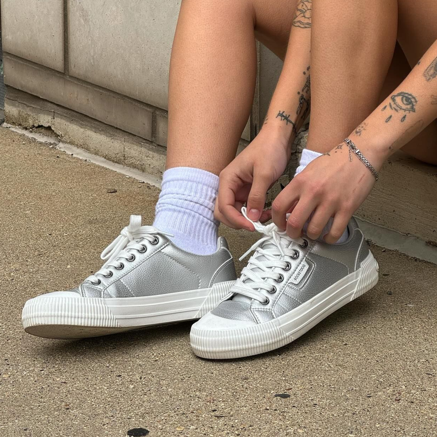 Rocket Dog Women's Cheery Silver Platform Sneakers – Rocket Dog®