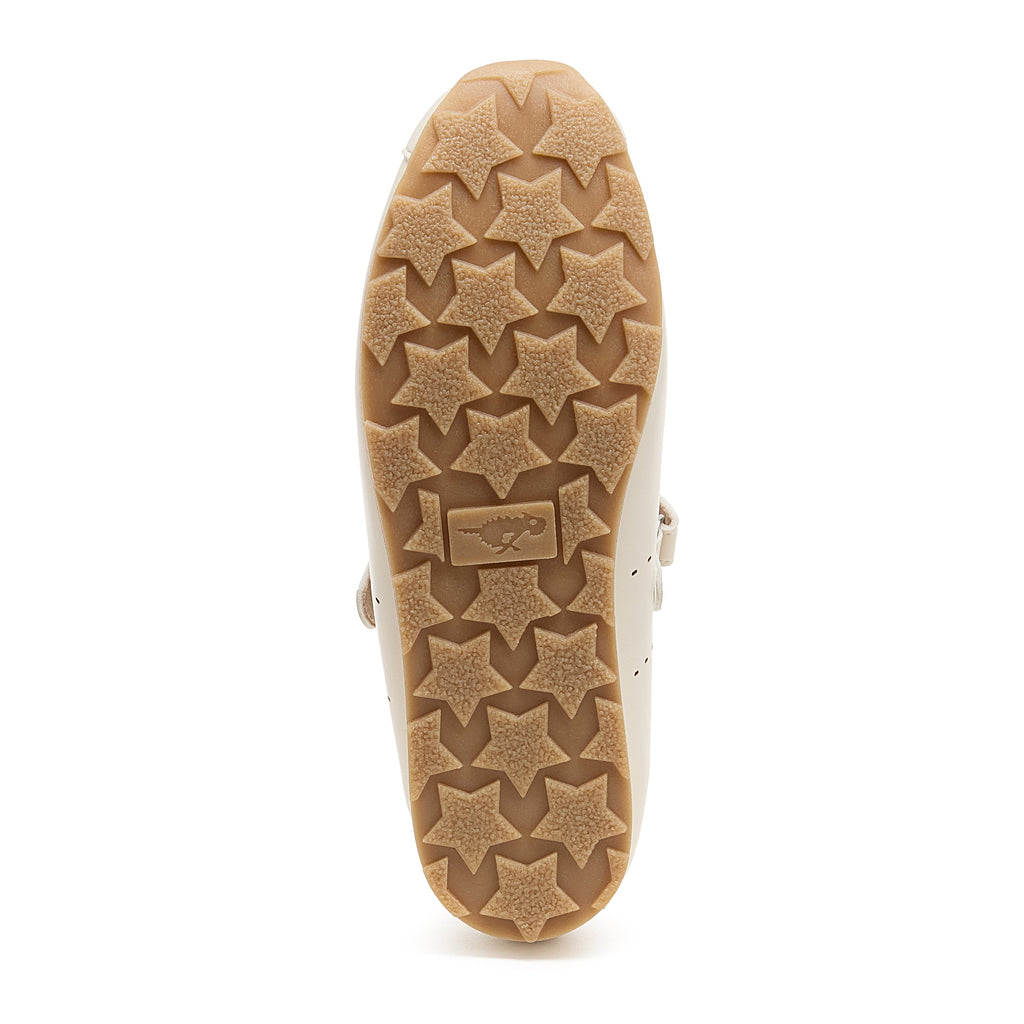 Women's white flat slip-on, easy everyday – Rocket Dog Dally