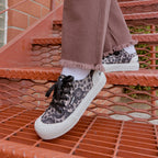 Jazzin Plus Black Dahlia Sneaker