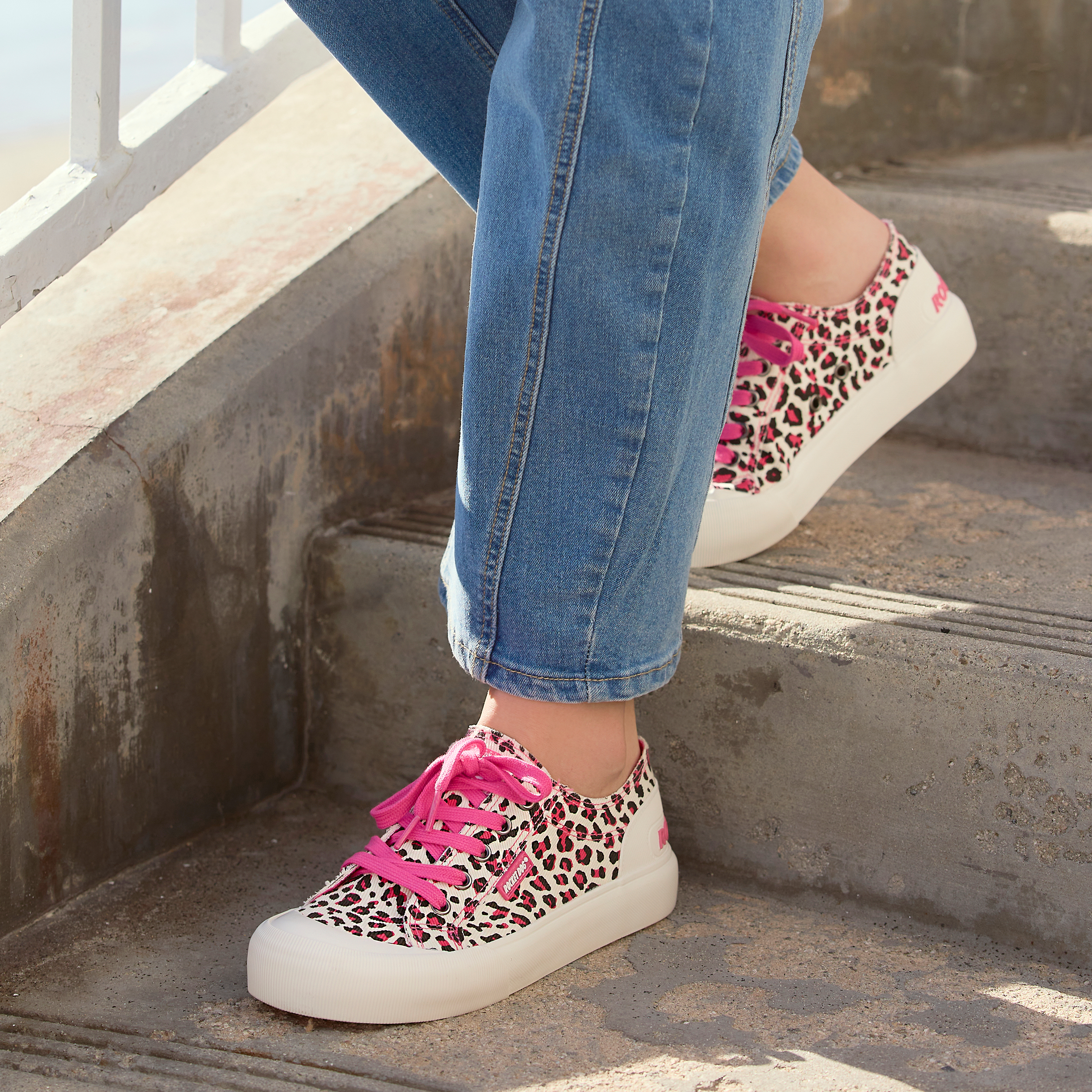 Rocket Dog Jazzin pink sneaker, women's playful shoe