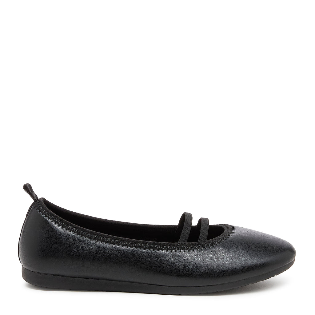Kismeet Black Ballet Flat