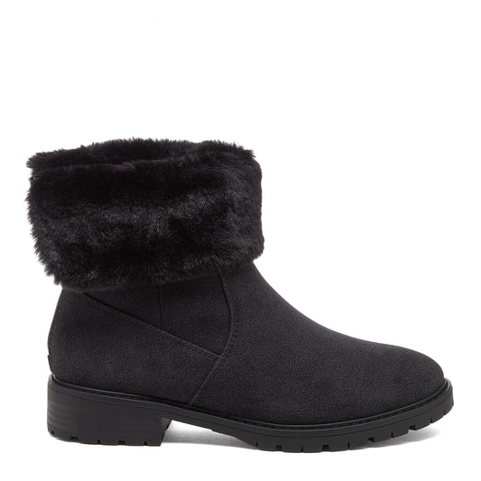 Niche Black Cuffed Ankle Boots