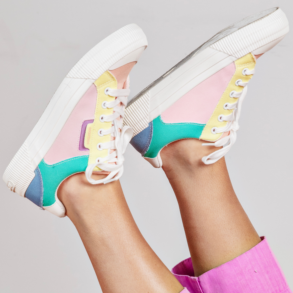 Women's color block sneaker, playful and comfortable – Rocket Dog Cheery