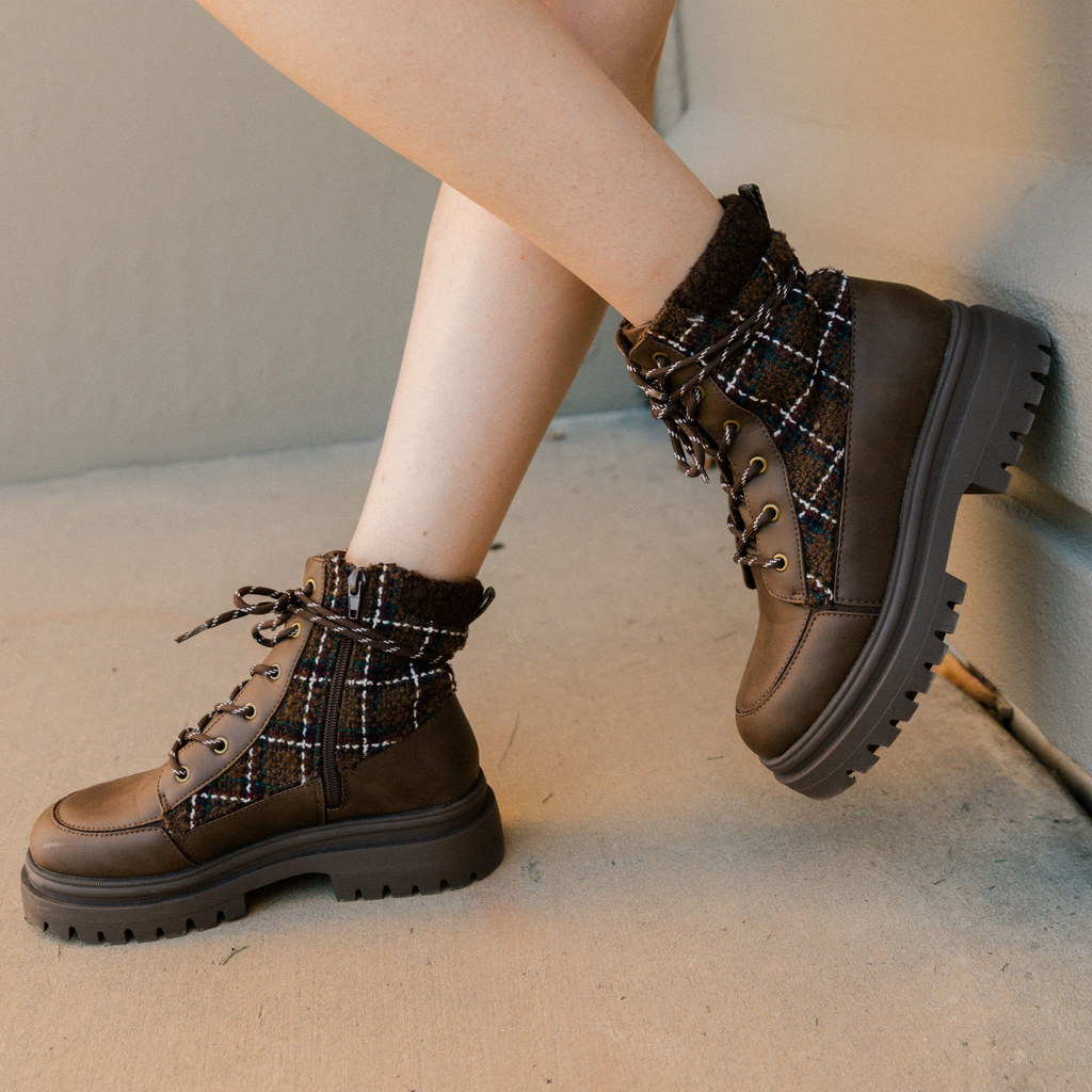 Women's brown boot, everyday and comfortable – Rocket Dog Desmond