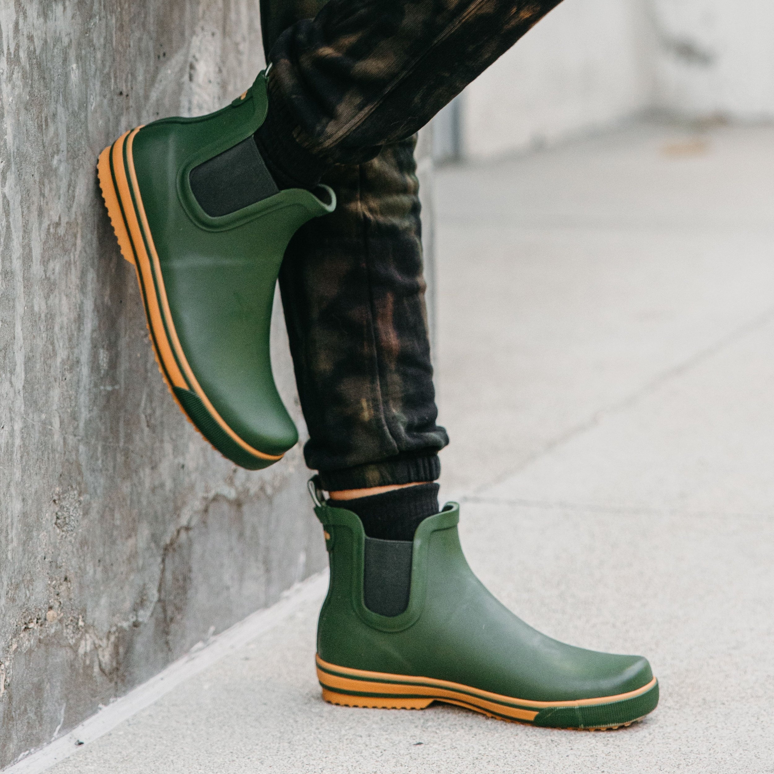 Women's green bootie, casual and comfortable – Rocket Dog Rainbow